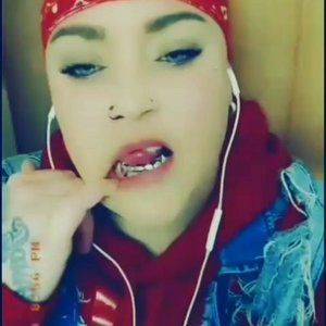 Meet your Posher, Felicity